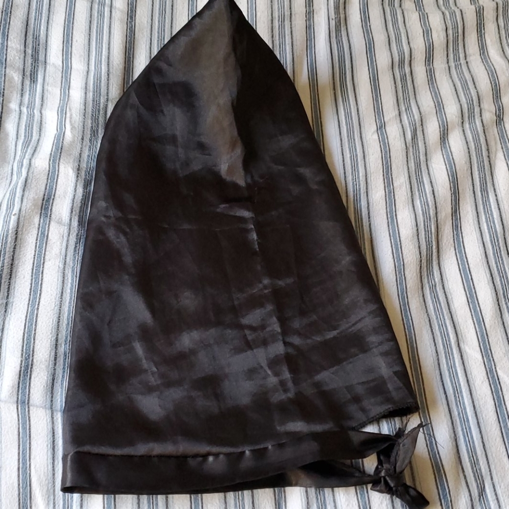 Black silk sleeping hat